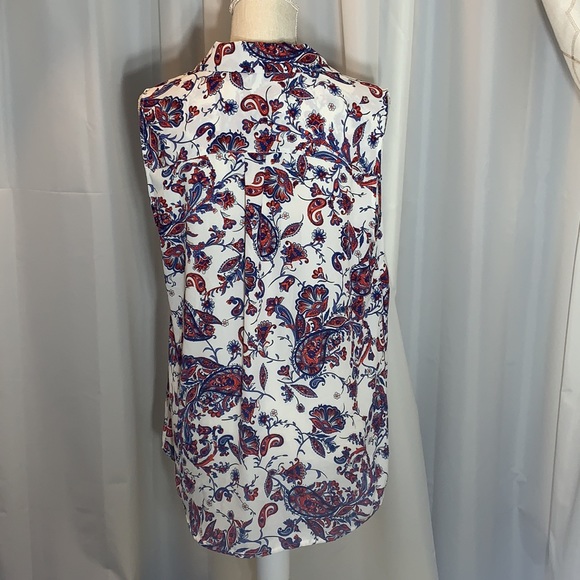 NWOT Paisley Print Button Up Tank - Picture 8 of 9